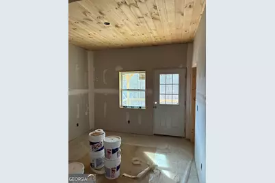 312 Hillshore Court, Lavonia, GA 30553 - Photo 9