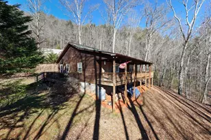 525 Tay Walk Way, Hiawassee, GA 30546 - Photo 3