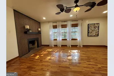 410 Sunset Circle, Forsyth, GA 31029 - Photo 13