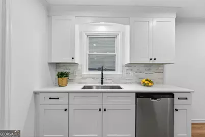 7281 Fernwood Drive, Riverdale, GA 30296 - Photo 13