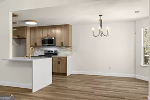 6604 Chesepeake Trail, Rex, GA 30273 - Photo 13