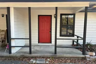 421 W King Ave, Kingsland, GA 31548 - Photo 1