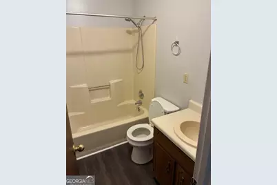 421 W King Avenue #2, Kingsland, GA 31548 - Photo 5