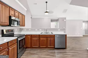 1503 SE Silver Summit Dr, Conyers, GA 30094 - Photo 17