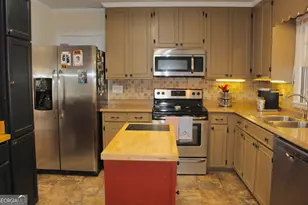 1800 Malco Dr, West Point, GA 31833 - Photo 9