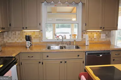 1800 Malco Drive, West Point, GA 31833 - Photo 11