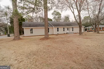 618 Westview Drive, Fort Valley, GA 31030 - Photo 3