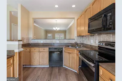 1929 Hoods Fort Circle NW #28, Kennesaw, GA 30144 - Photo 5