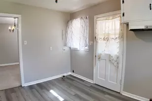 1917 Palmyra Rd, Albany, GA 31701 - Photo 23