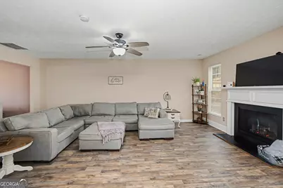 212 Forrest Run, Palmetto, GA 30268 - Photo 9