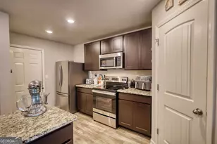 214 Woodlands Dr, Jackson, GA 30233 - Photo 19