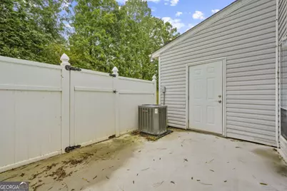 902 Tree Creek Boulevard, Lawrenceville, GA 30043 - Photo 35