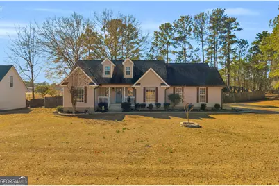 116 Newport Road NE, Milledgeville, GA 31061 - Photo 1