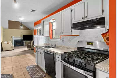 3255 Hunters Crossing Point, Stonecrest, GA 30019 - Photo 9