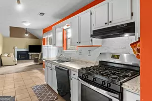 3255 Hunters Crossing Point, Stonecrest, GA 30019 - Photo 9