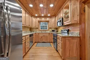 317 Collins Creek Rd, Hiawassee, GA 30546 - Photo 17