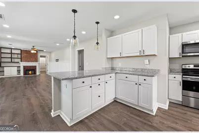 261 Lagrange Street, Newnan, GA 30263 - Photo 7