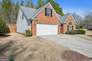 25 Pacific Ave, Sharpsburg, GA 30277 - Photo 3