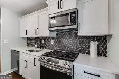 807 Wynnes Ridge Circle SE, Marietta, GA 30067 - Photo 13