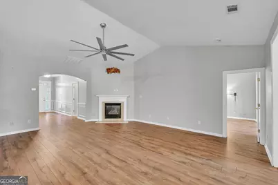 102 Fairways Court, Macon, GA 31220 - Photo 13