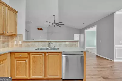 102 Fairways Court, Macon, GA 31220 - Photo 13