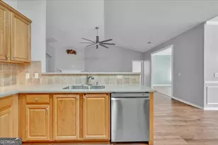 102 Fairways Ct, Macon, GA 31220 - Photo 13