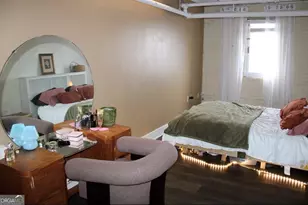 32 Peachtree, Atlanta, GA 30303 - Photo 3