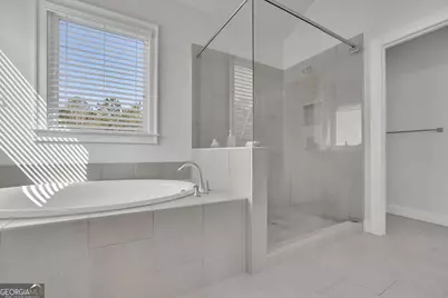 10055 River Rock Drive, Roswell, GA 30076 - Photo 13