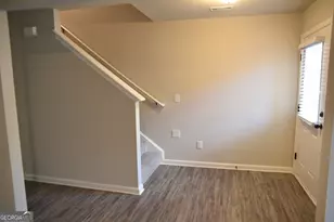 2765 Valley Green Dr, Gainesville, GA 30504 - Photo 11