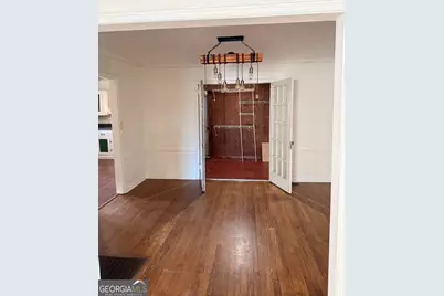 2452 Lakeshore Drive NE, Conyers, GA 30012 - Photo 9