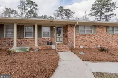 210 Granada Terrace, Warner Robins, GA 31088 - Photo 3