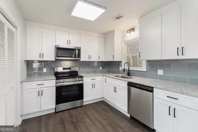 536 Phillips Drive, Monroe, GA 30656 - Photo 9