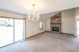 113 Oxford Square, Carrollton, GA 30117 - Photo 5