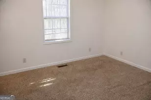 1949 Karen Cir, Milledgeville, GA 31061 - Photo 7