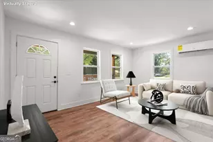 317 Bledsoe St, Carrollton, GA 30117 - Photo 3