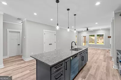 10041 Lakeview Parkway, Villa Rica, GA 30180 - Photo 9