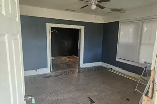 604 Hicks St, Waycross, GA 31501 - Photo 5