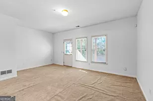 5270 Kershaw Ct SE, Atlanta, GA 30339 - Photo 9