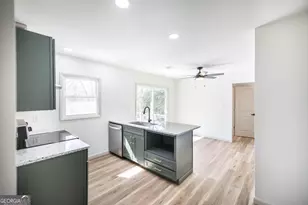 103 Spring St, Warner Robins, GA 31088 - Photo 13