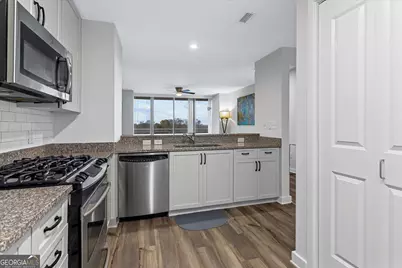 3338 Peachtree Road NE #APT 702, Atlanta, GA 30326 - Photo 7