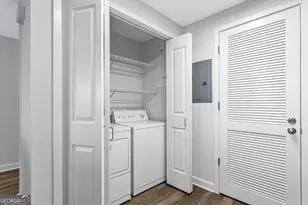 3338 Peachtree Rd NE, Atlanta, GA 30326 - Photo 35