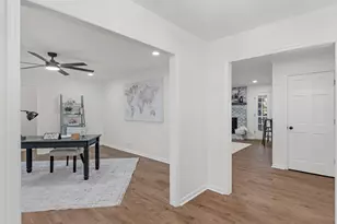 230 Horseshoe Cir, Fayetteville, GA 30215 - Photo 3