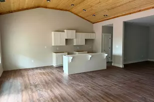 146 Overland Way, Gray, GA 31032 - Photo 3