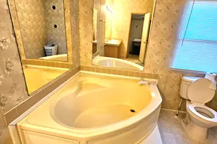 437 Burkhalter Cir, Claxton, GA 30417 - Photo 11