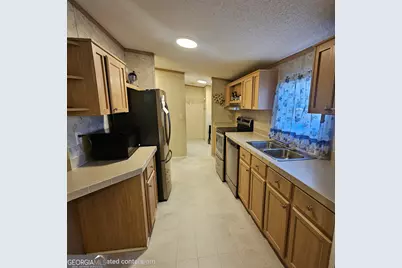 437 Burkhalter Circle, Claxton, GA 30417 - Photo 7