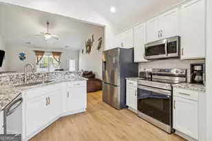 102 Wave Break Ct, Kingsland, GA 31548 - Photo 21