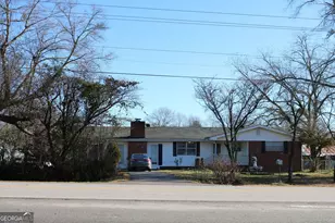 640 Gholston St, Comer, GA 30629 - Photo 3