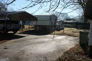 640 Gholston St, Comer, GA 30629 - Photo 3