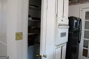 640 Gholston St, Comer, GA 30629 - Photo 9