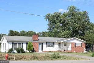 640 Gholston St, Comer, GA 30629 - Photo 1